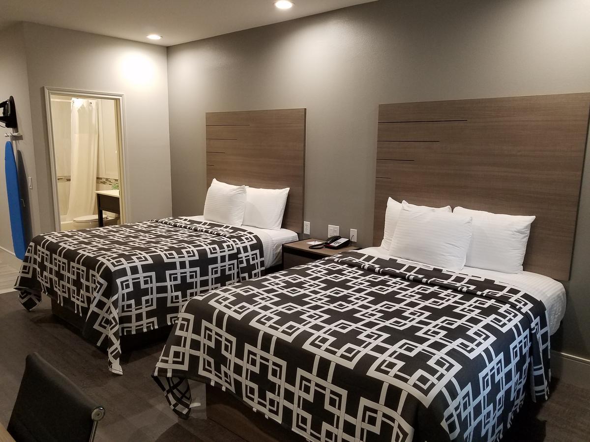 Hotel Palace Blue Tomball Parkway